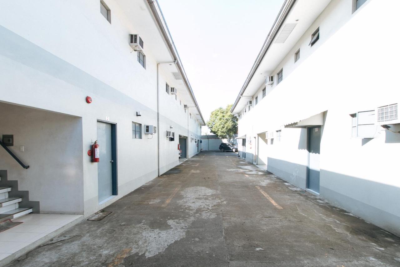 Reddoorz Near Sm Calamba Hotel Luaran gambar